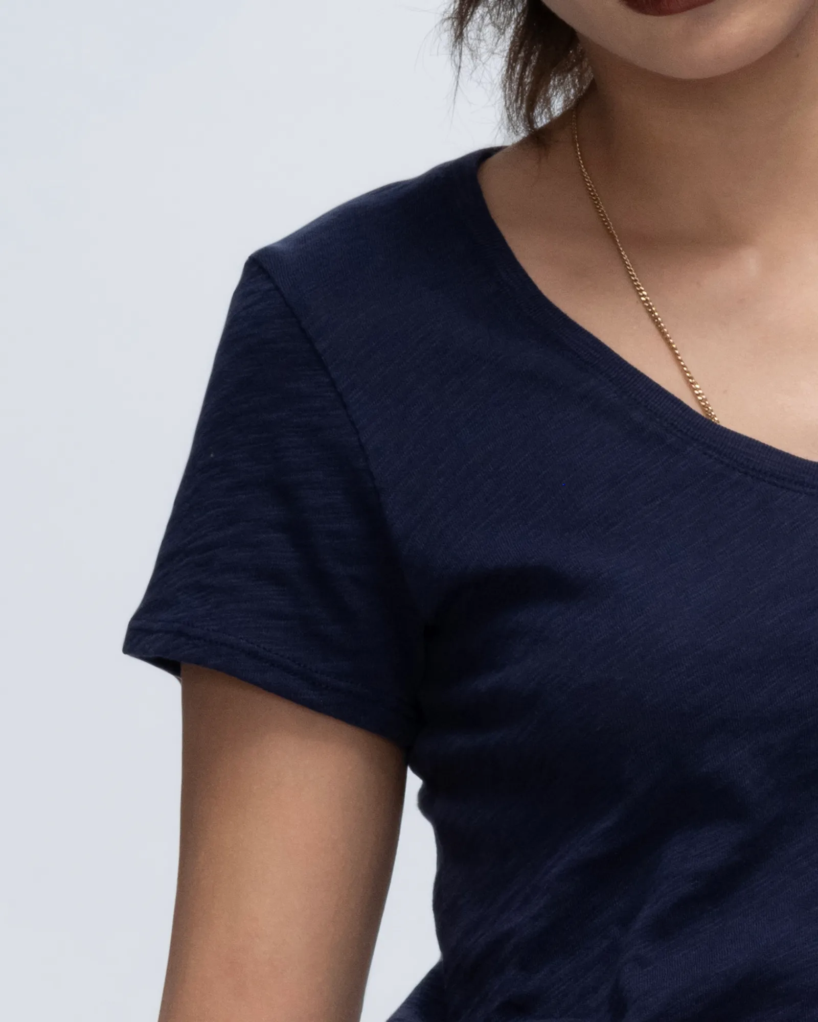 Slub Jersey Schoolboy V-Neck Tee - Midnight group gear