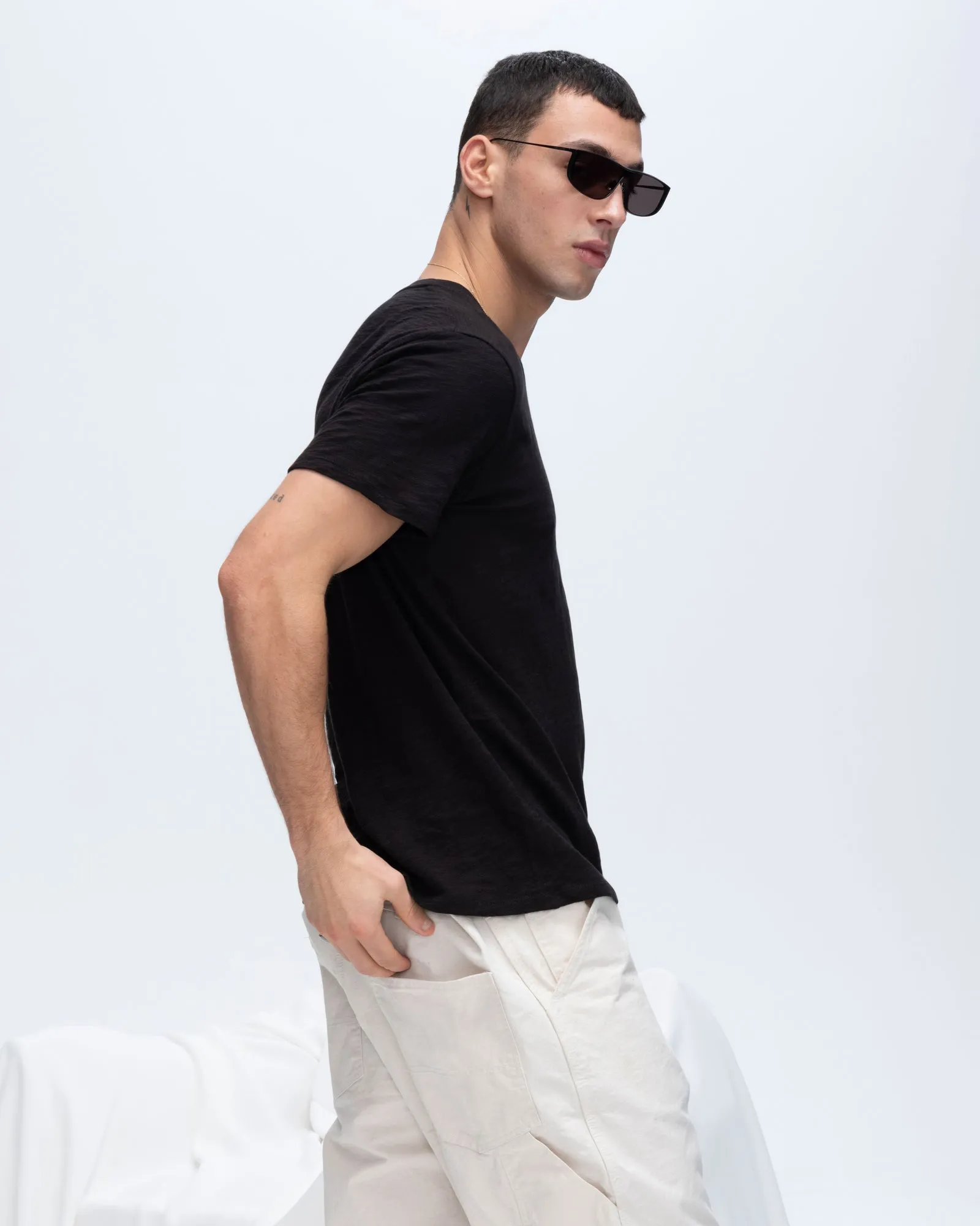 Slub Jersey V-Neck Tee - Black style voice