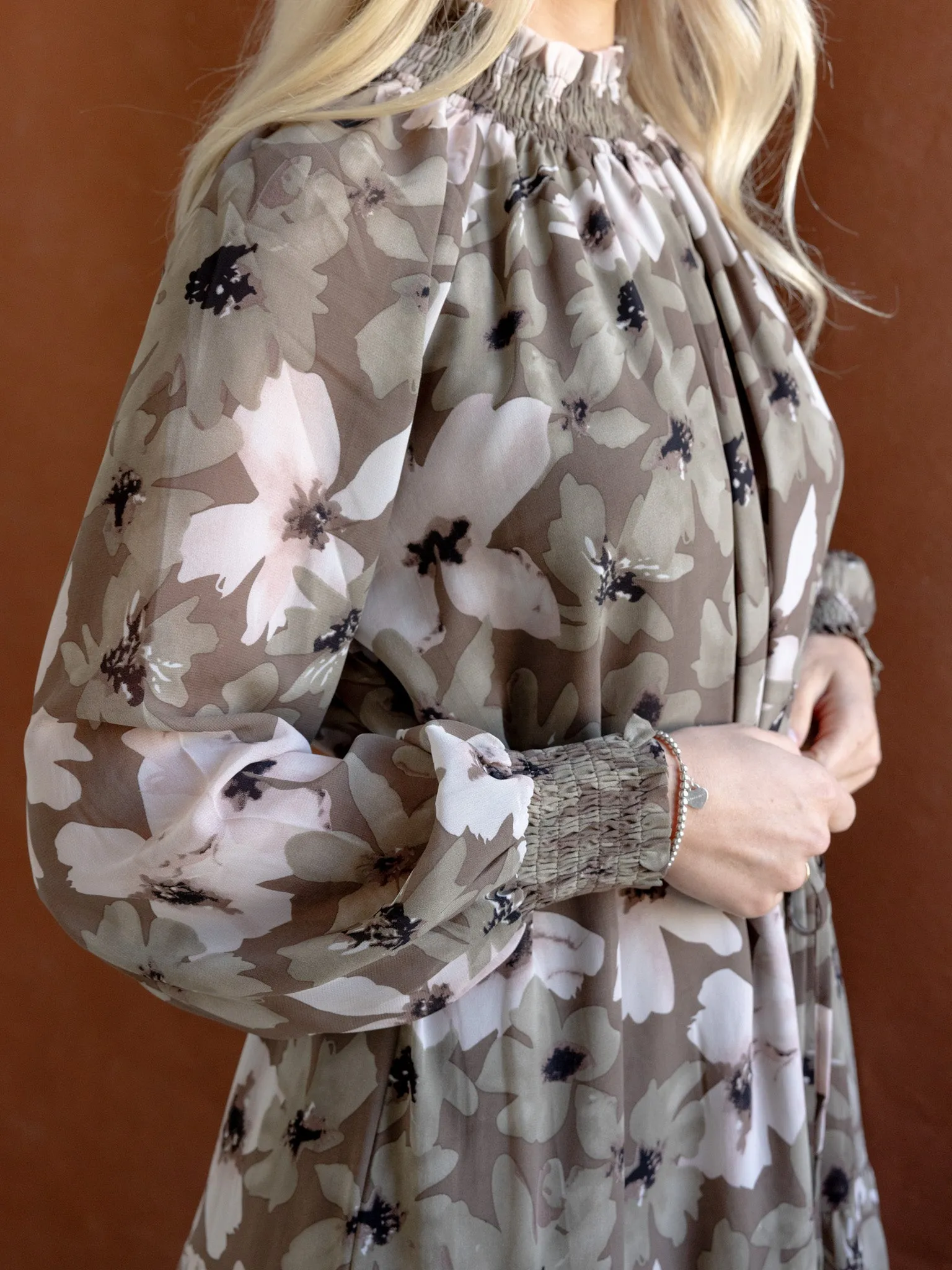 Stephanie Floral Dress retro charm