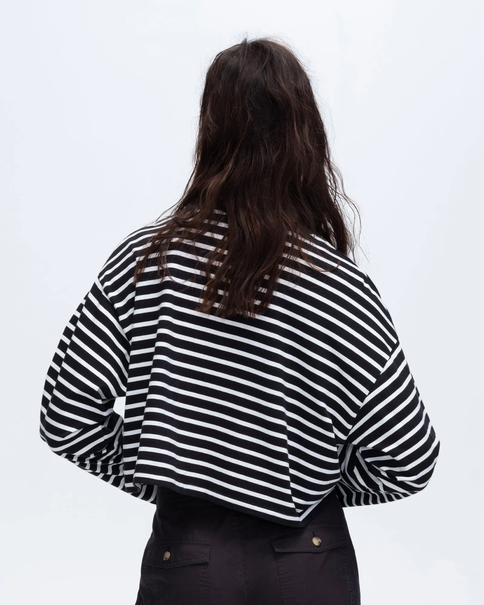Stripe Classic Jersey Long Sleeve Crew Neck Boxy Tee - Black-White relax style
