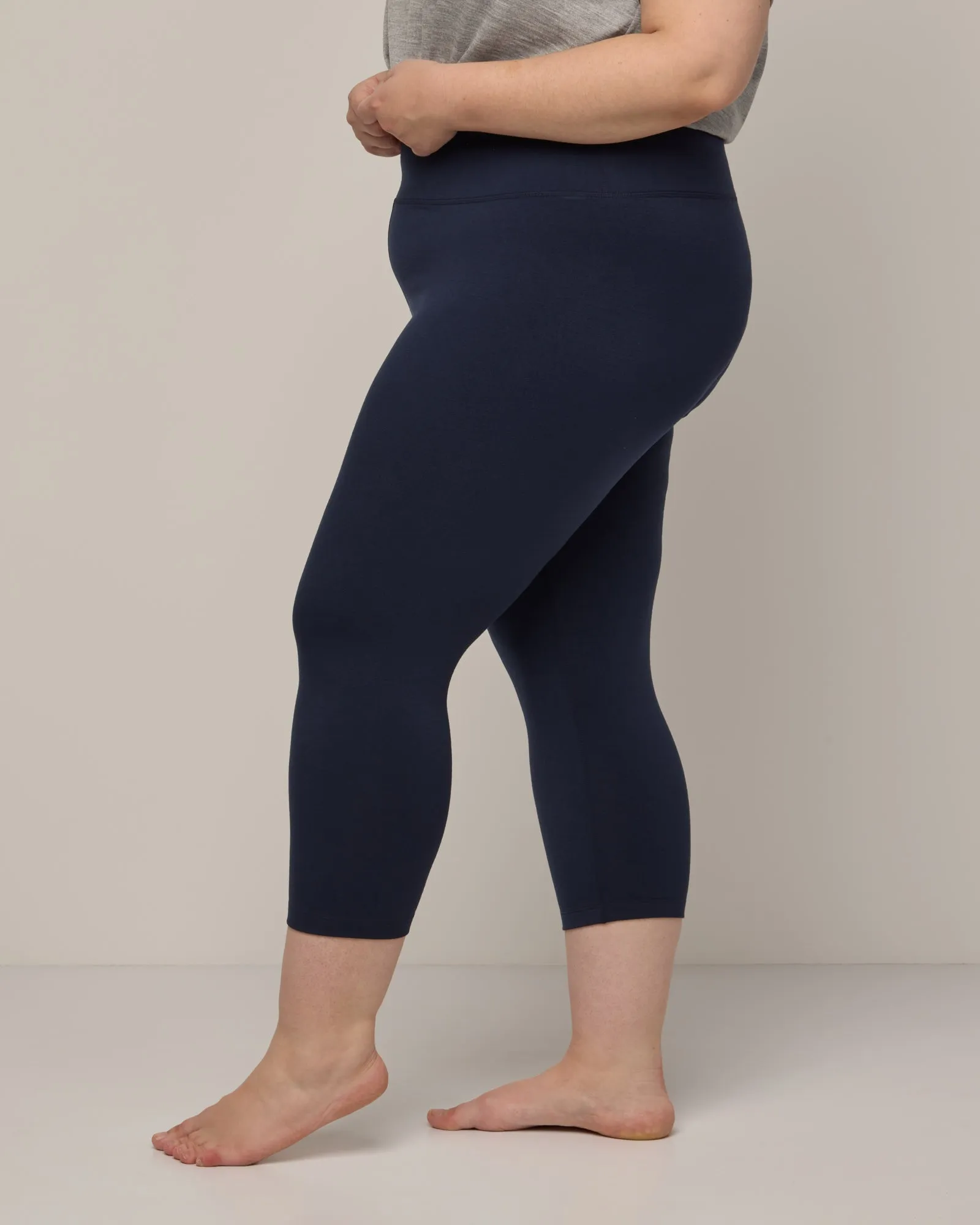 Summit Crop Legging Fashion versatile