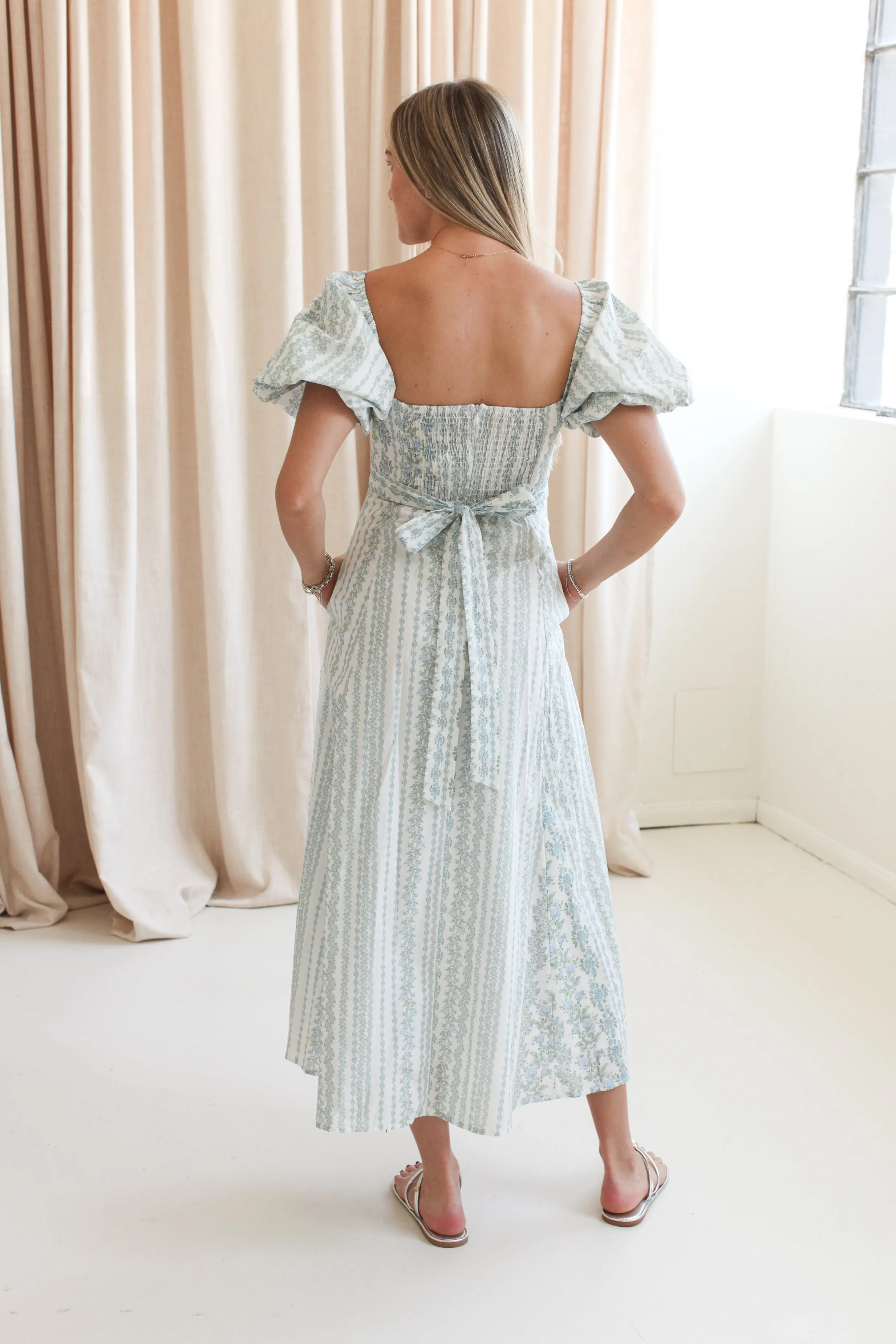 Taylor Puff Sleeve Maxi Dress light layer
