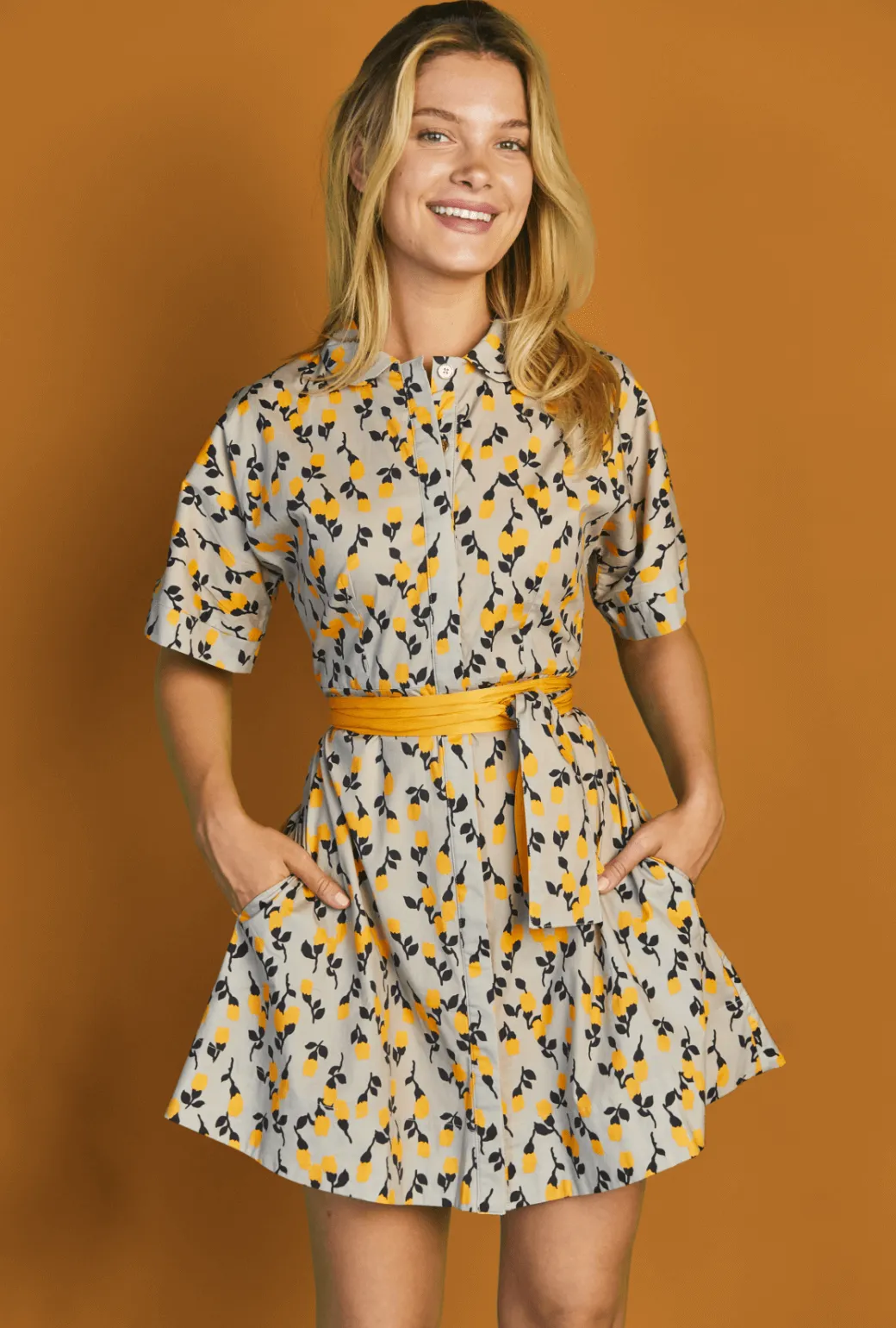 The Donna Day Gown MINI - Persimmon Floral travel light