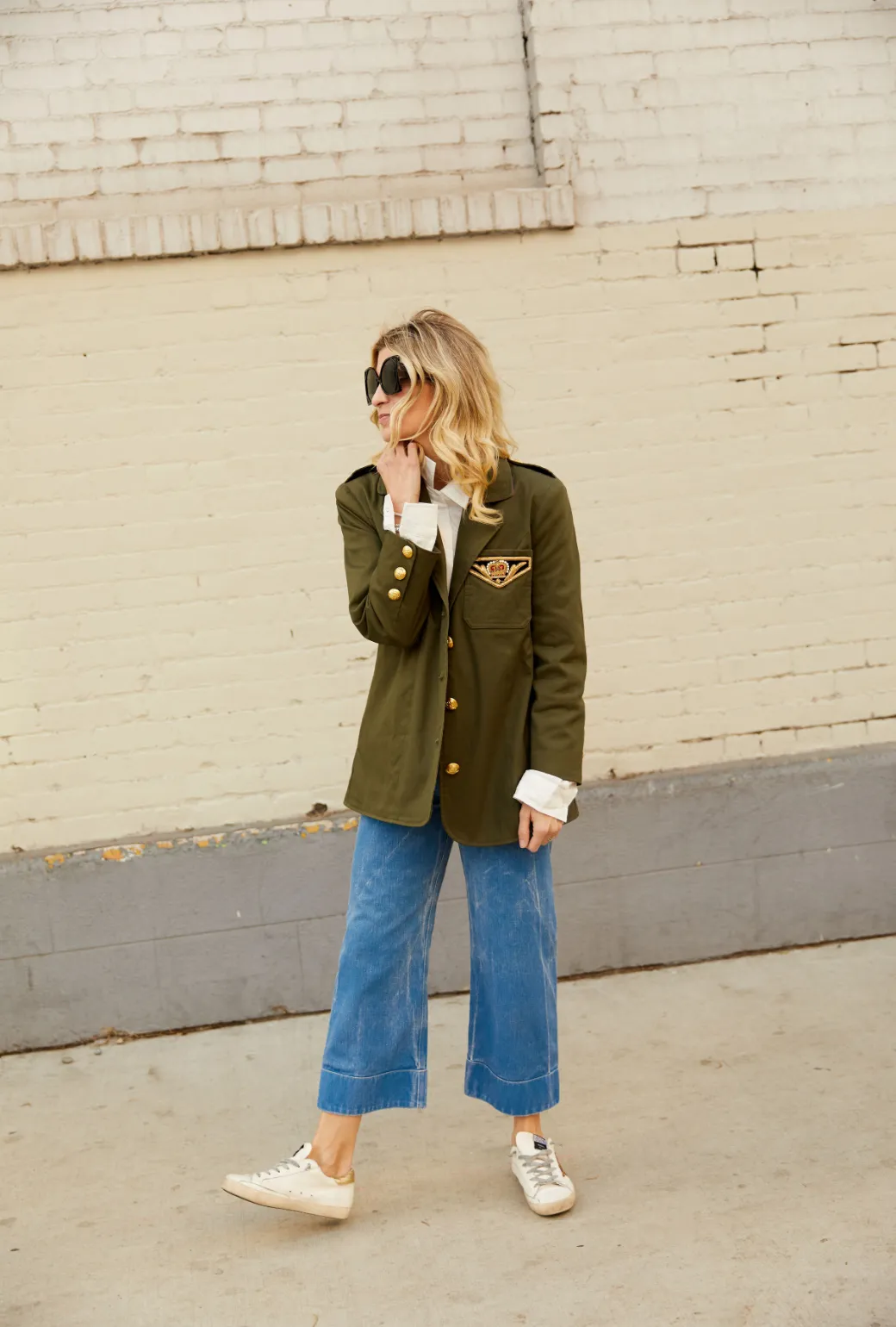 The Military Blazer - Olive Green free pace