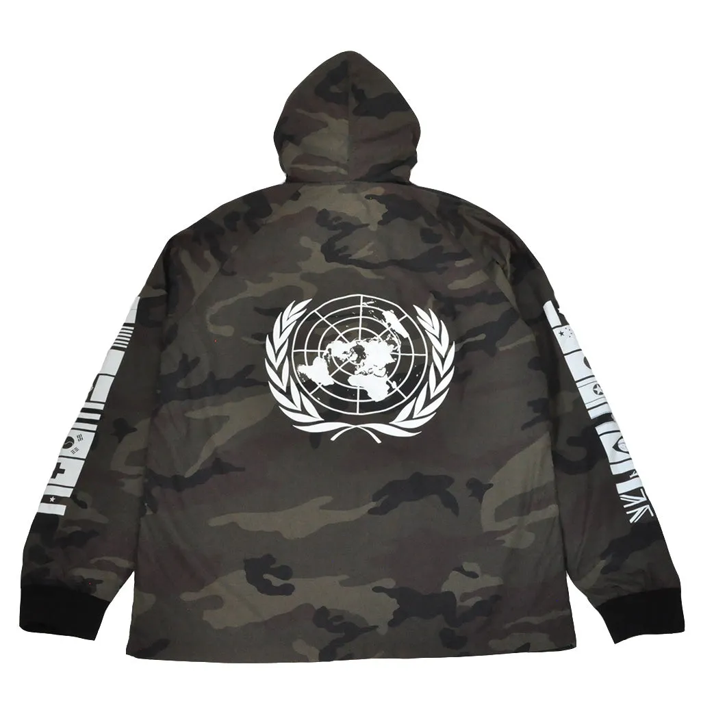 True Mens BBQ Hooded Coaches Jacket Camo weekend pulse