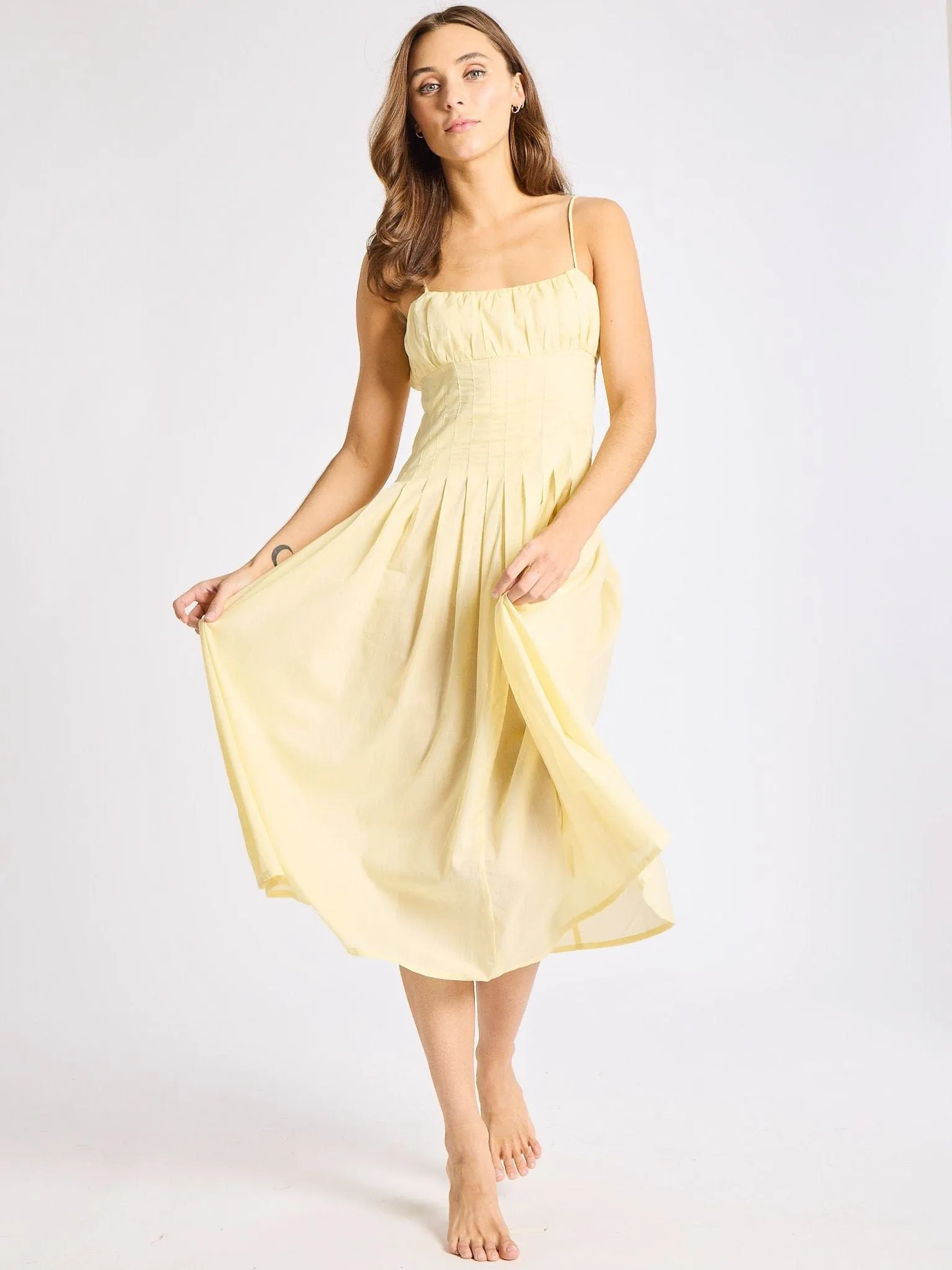 Tully Dress in Buttercream coastal look