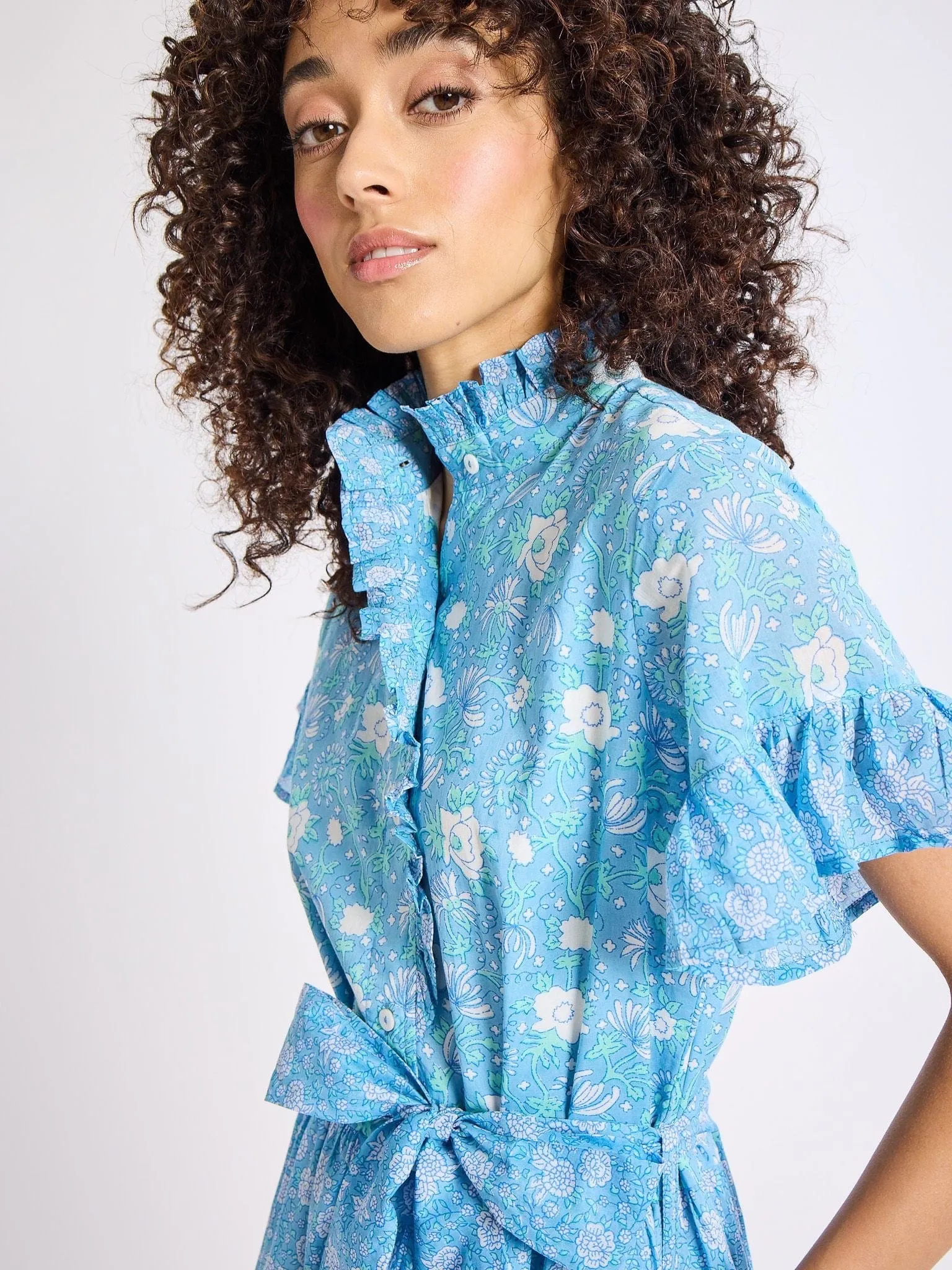 Victoria Dress in Charleston Floral weekend mode