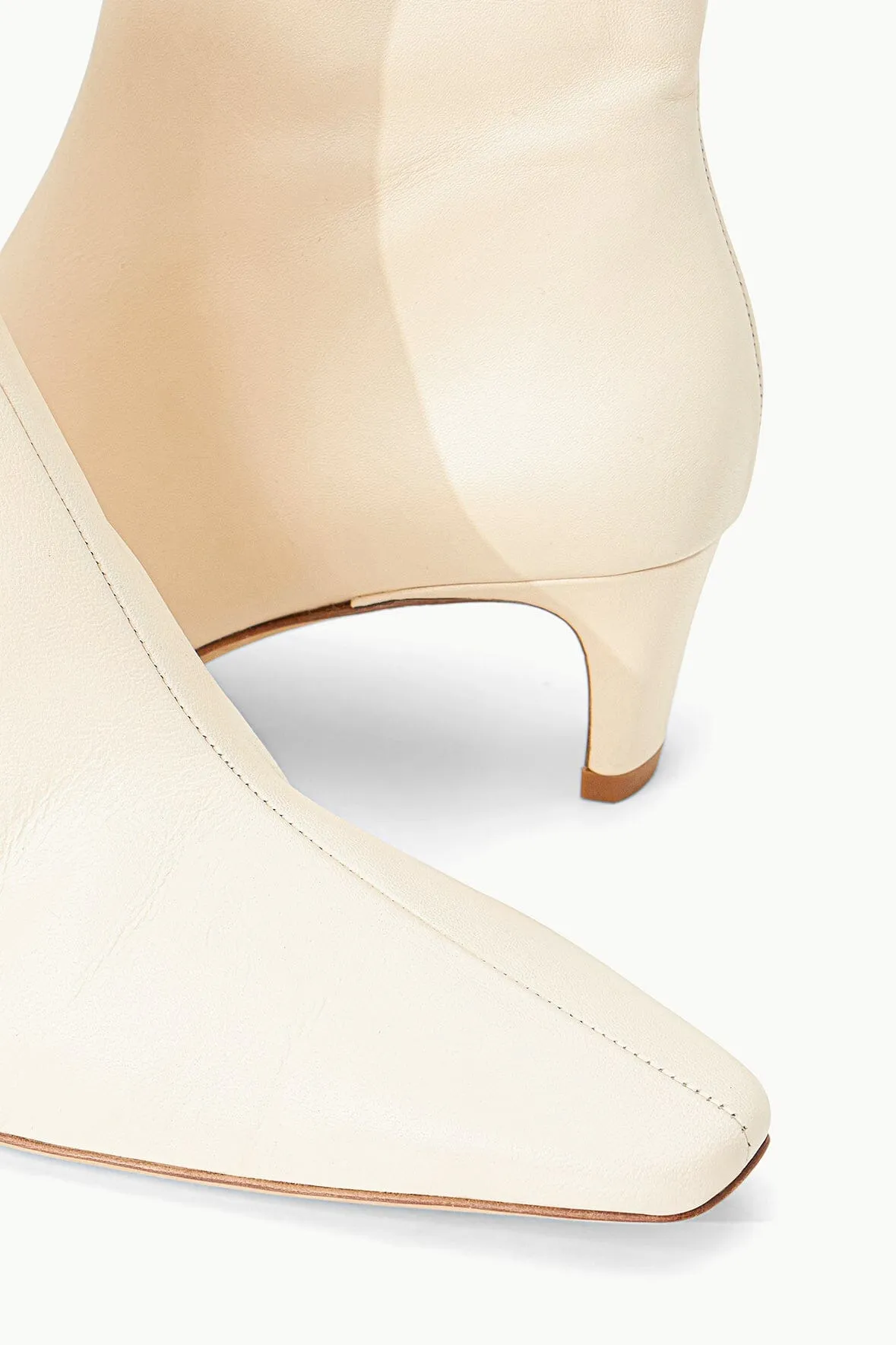 WALLY ANKLE BOOT | CREAM Outdoor activity