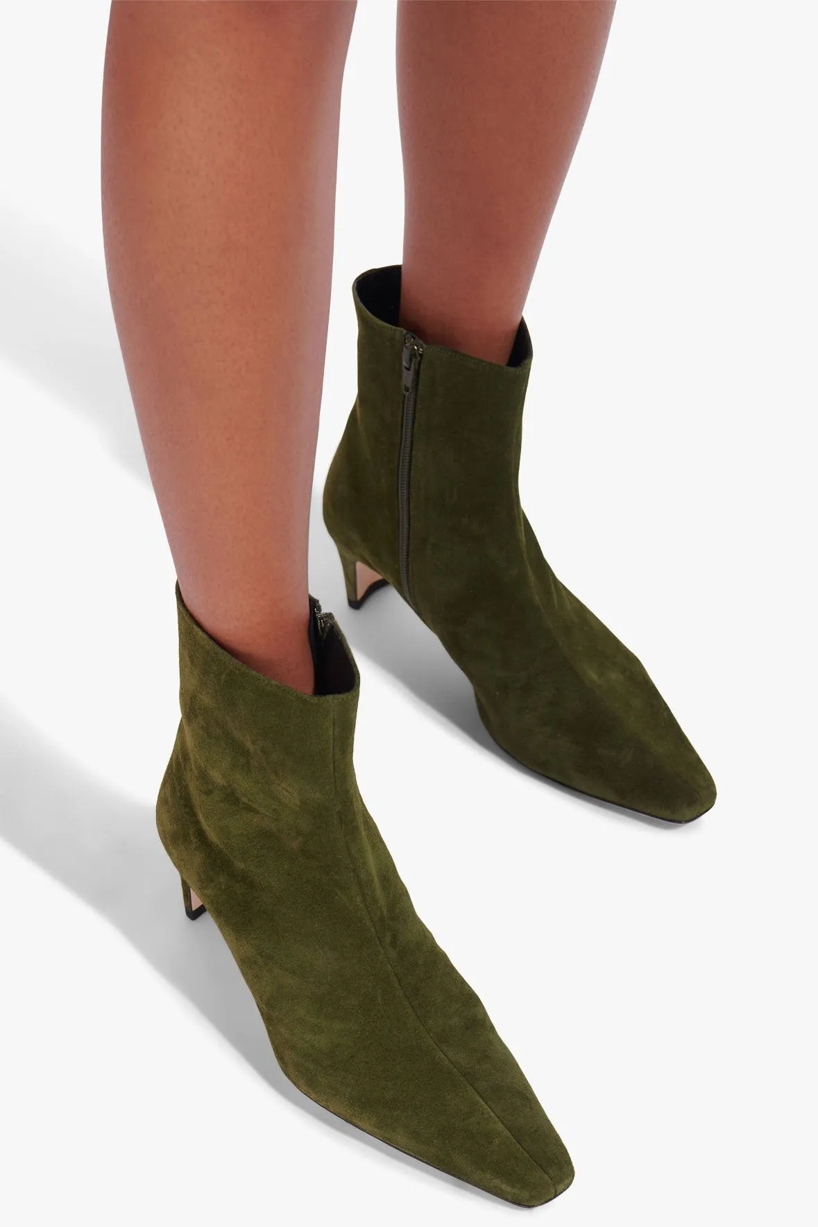 WALLY ANKLE BOOT | OLIVE SUEDE Retro classic