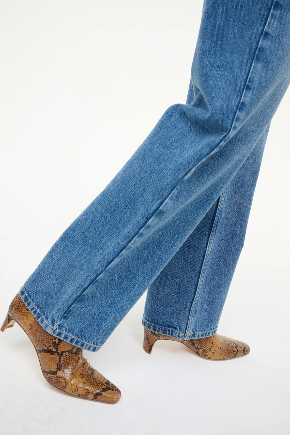 WALLY ANKLE BOOT | SNAKE Classic color