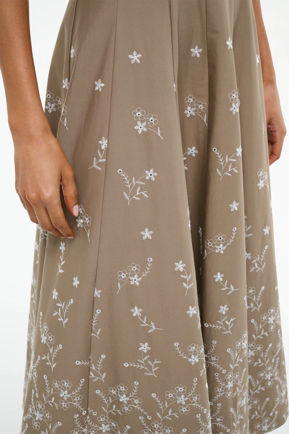 WELLS DRESS | TAUPE EMBROIDERY neutral tone