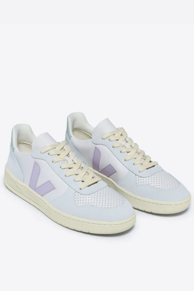 Women's V-10 Leather Sneakers free motion