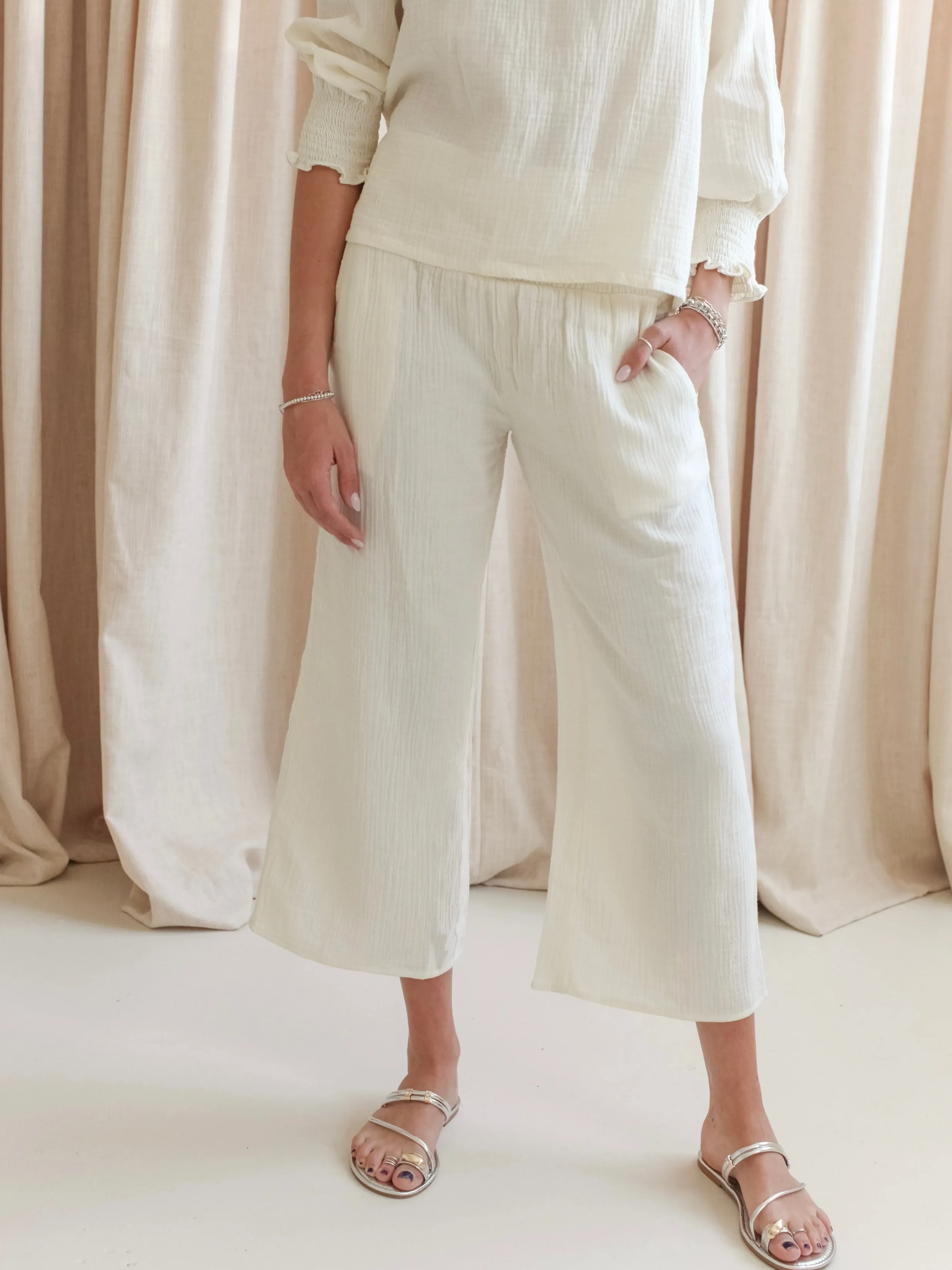 Zoe Smocked Pant- Ivory versatile style